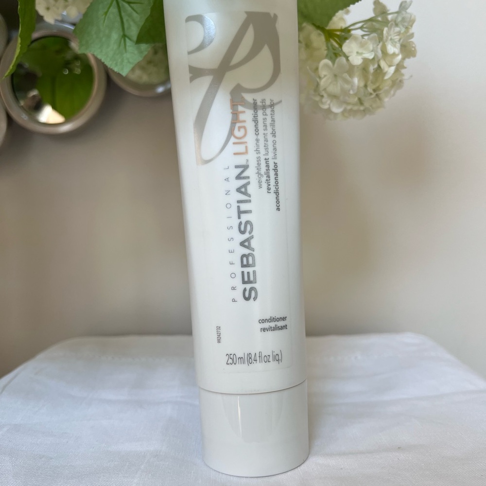 Nourishing Hair Conditioner for Silky Smoothness